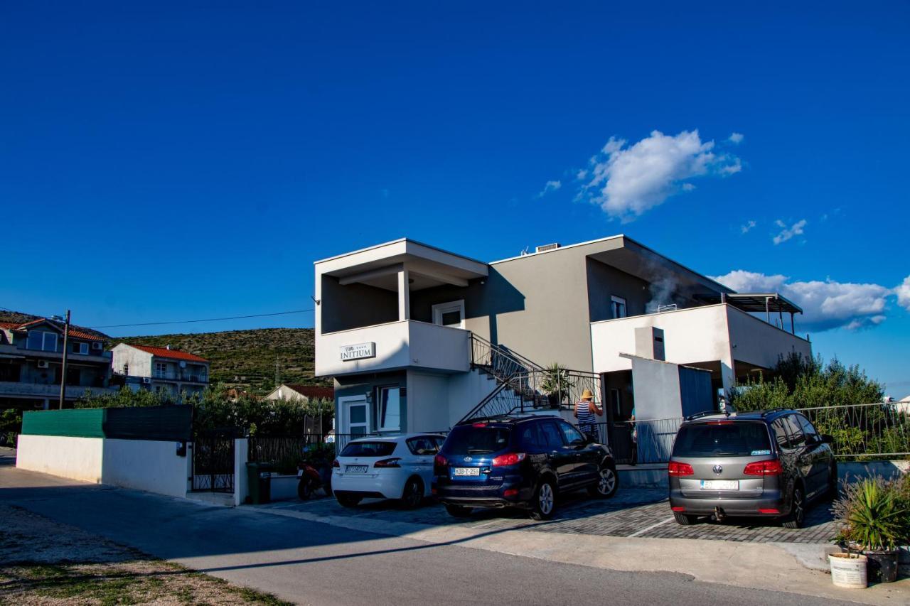 Villa Initium Traù Esterno foto
