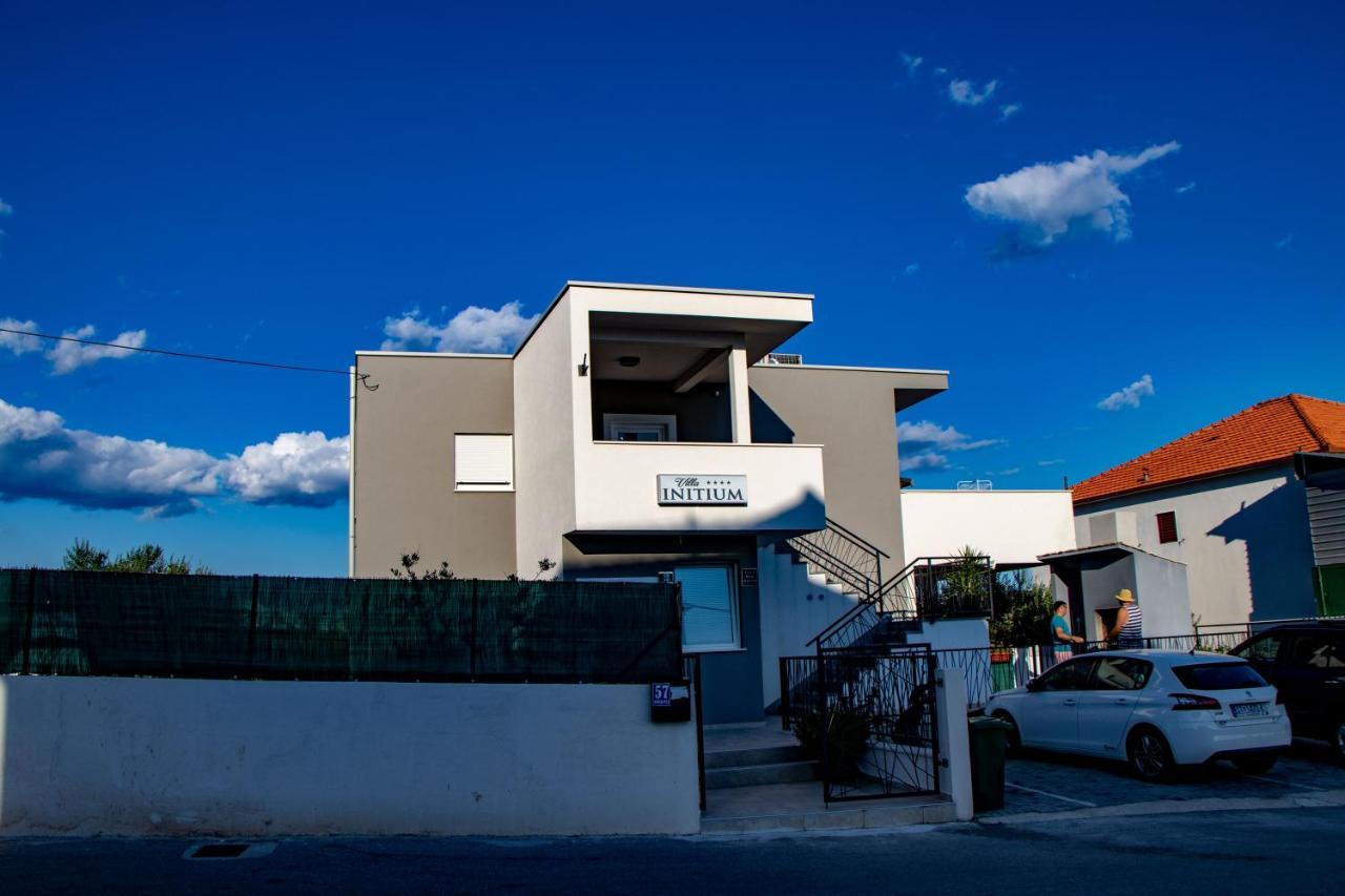 Villa Initium Traù Esterno foto
